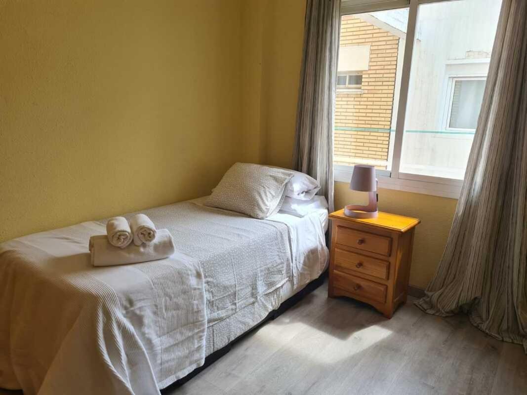 Apartament Dos Torres Frodo - Estacionamiento Privado Gratuito Saragossa Zewnętrze zdjęcie