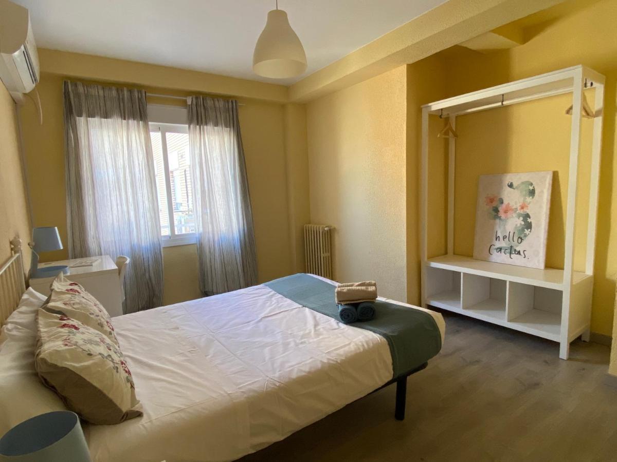 Apartament Dos Torres Frodo - Estacionamiento Privado Gratuito Saragossa Zewnętrze zdjęcie